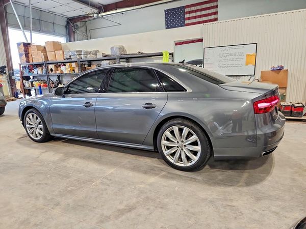 2017 AUDI A8 quattro L