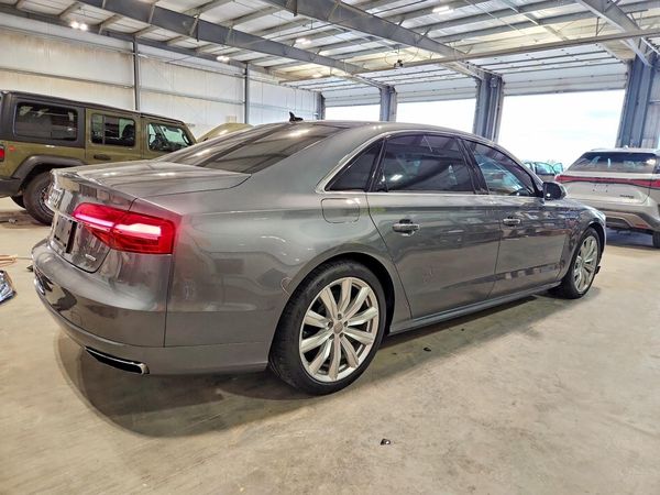 2017 AUDI A8 quattro L
