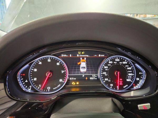 2017 AUDI A8 quattro L