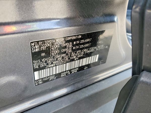 2025 TOYOTA RAV4 LE