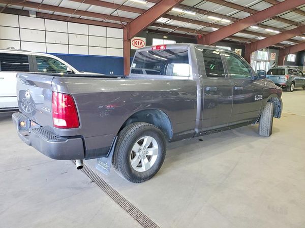 2018 RAM 1500 ST QUAD CAB 4X4