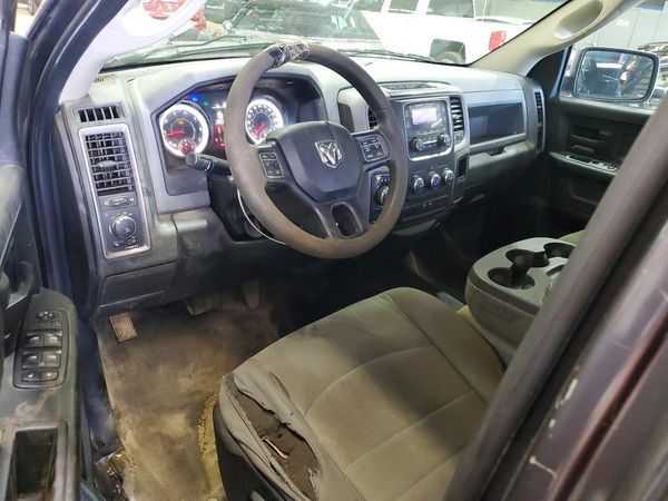 2018 RAM 1500 ST QUAD CAB 4X4