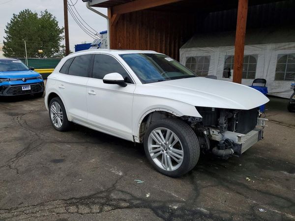 2018 AUDI Q5 quattro Premium Plus