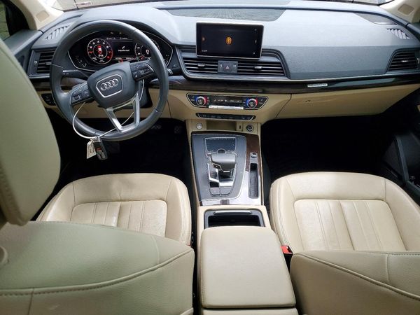 2018 AUDI Q5 quattro Premium Plus