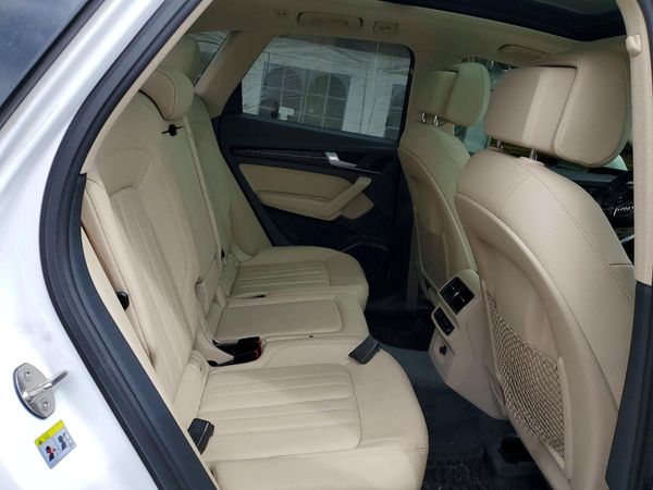 2018 AUDI Q5 quattro Premium Plus