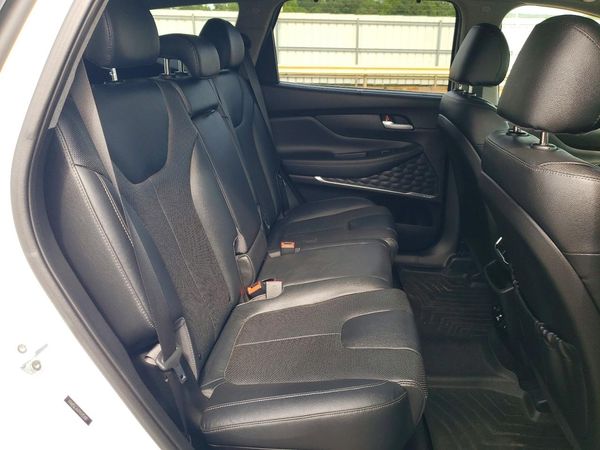 2019 HYUNDAI SANTA FE Limited, Ultimate