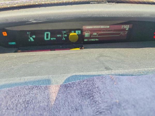 2014 TOYOTA PRIUS