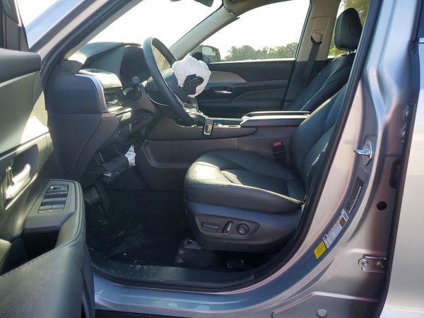 2026 TOYOTA GRAND HIGHLANDER