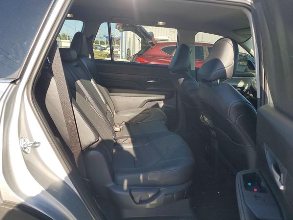 2026 TOYOTA GRAND HIGHLANDER