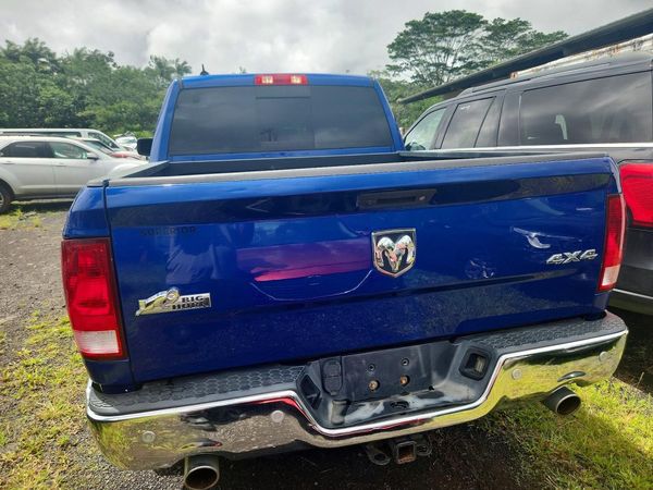 2018 RAM 1500 SLT