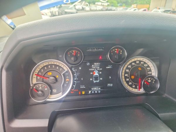 2018 RAM 1500 SLT