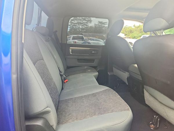 2018 RAM 1500 SLT