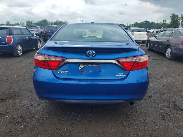 2016 TOYOTA CAMRY