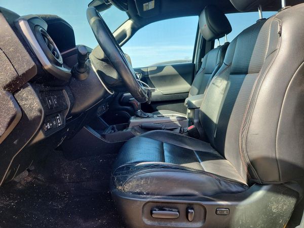 2021 TOYOTA TACOMA SR5