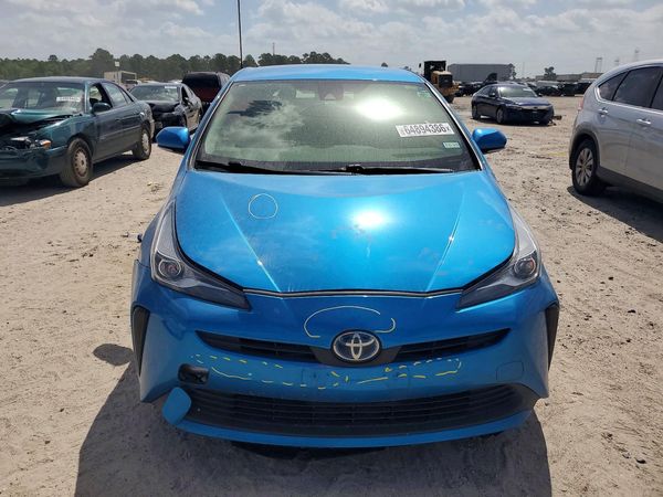 2022 TOYOTA PRIUS