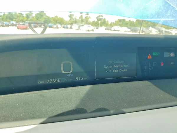 2022 TOYOTA PRIUS