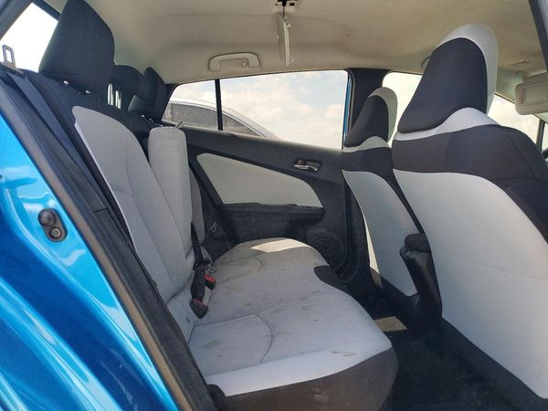 2022 TOYOTA PRIUS