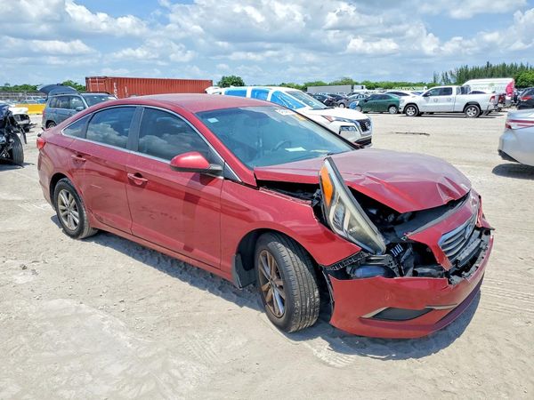 2016 HYUNDAI SONATA — Passenger 3/4