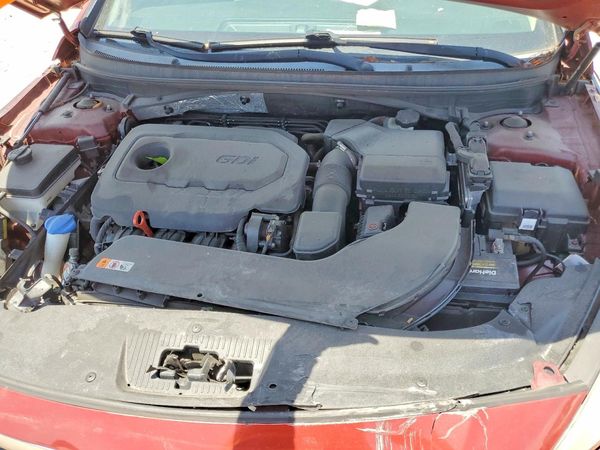 2016 HYUNDAI SONATA — Engine bay