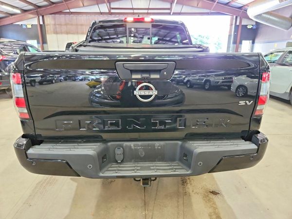 2022 NISSAN FRONTIER Crew Cab