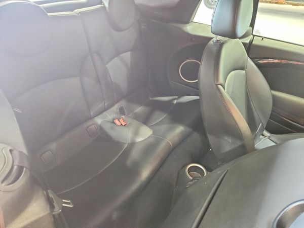 2012 MINI COOPER