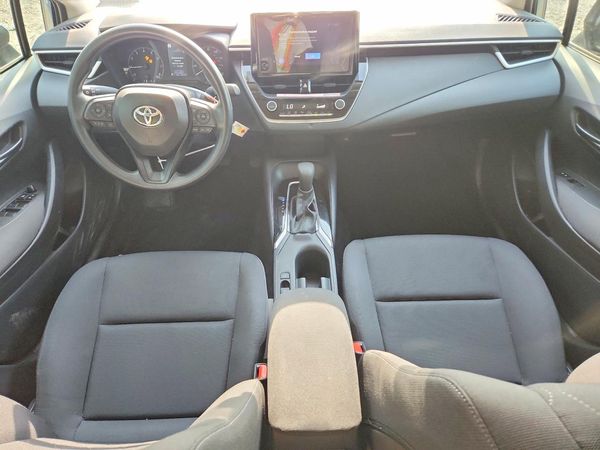 2025 TOYOTA COROLLA