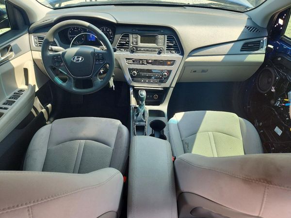 2017 HYUNDAI SONATA SE, Eco
