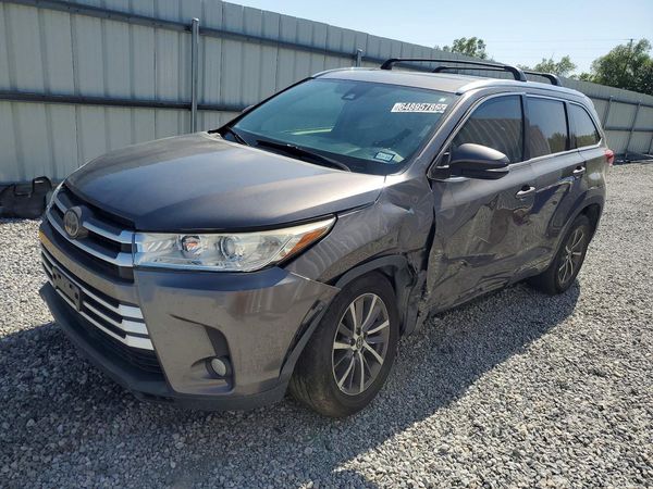 2018 TOYOTA HIGHLANDER SE/XLE