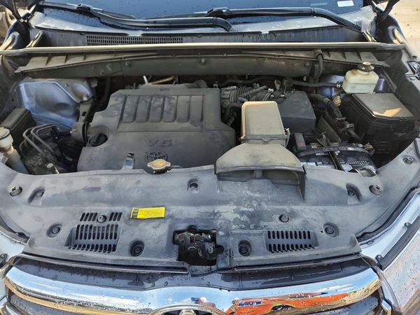 2015 TOYOTA HIGHLANDER Base/Hybrid