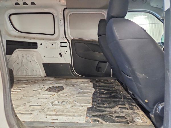 2016 RAM PROMASTER CITY ST