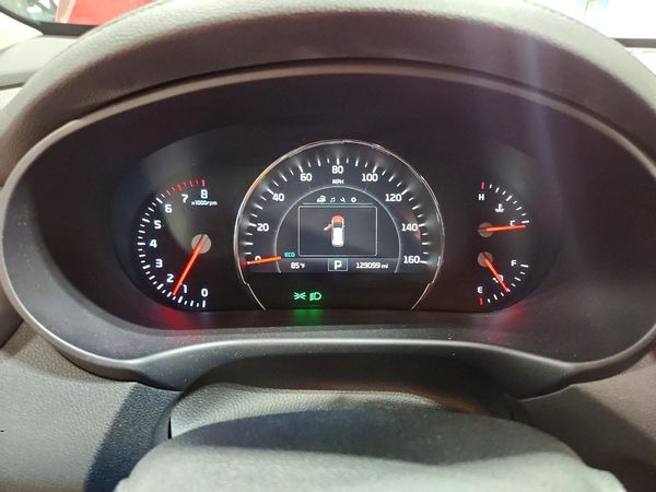 2017 KIA SORENTO L, LX