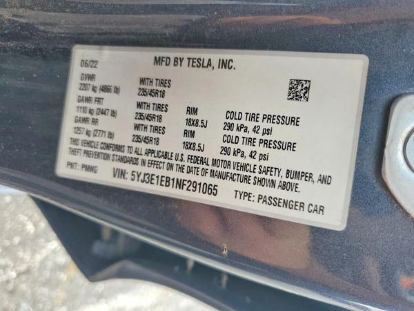 2022 TESLA MODEL 3