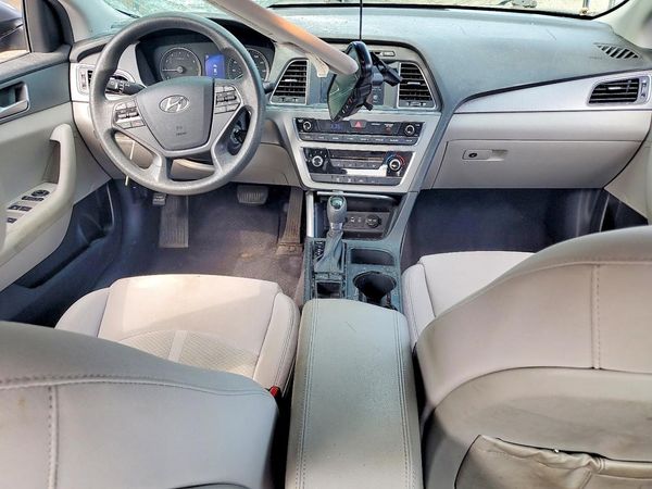 2017 HYUNDAI SONATA SE, Eco