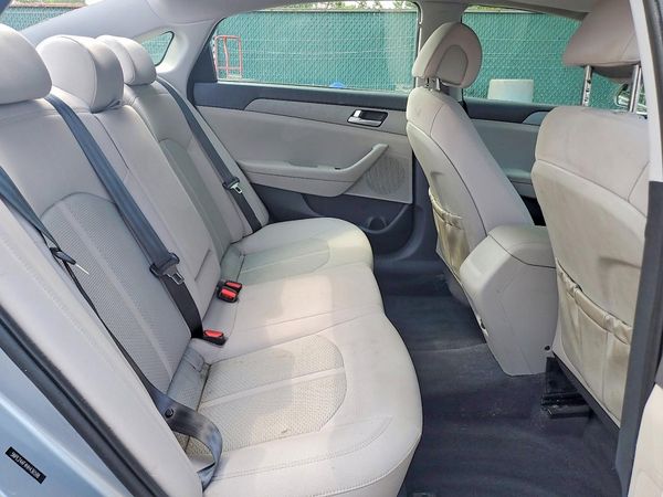 2017 HYUNDAI SONATA SE, Eco