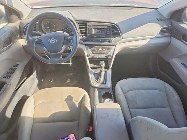 2017 HYUNDAI ELANTRA