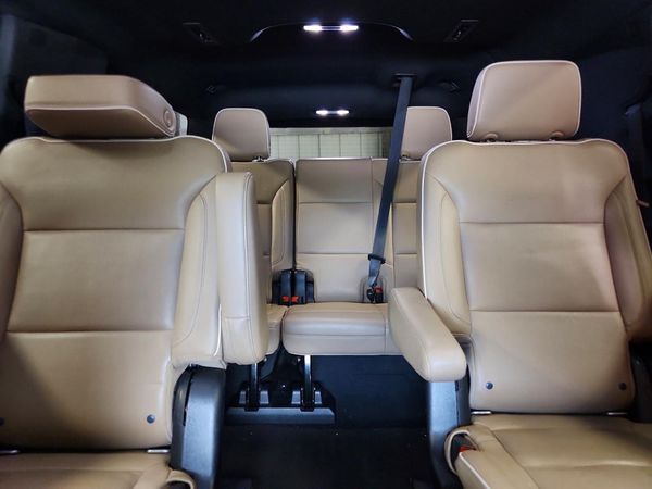2021 CHEVROLET SUBURBAN Premier — SUVN