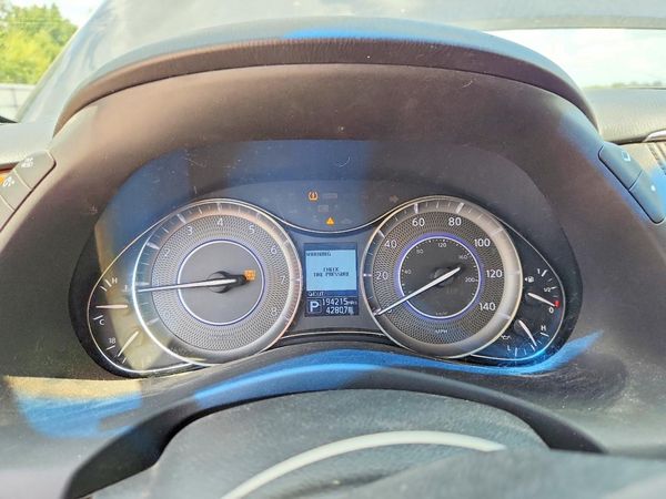 2014 INFINITI QX80