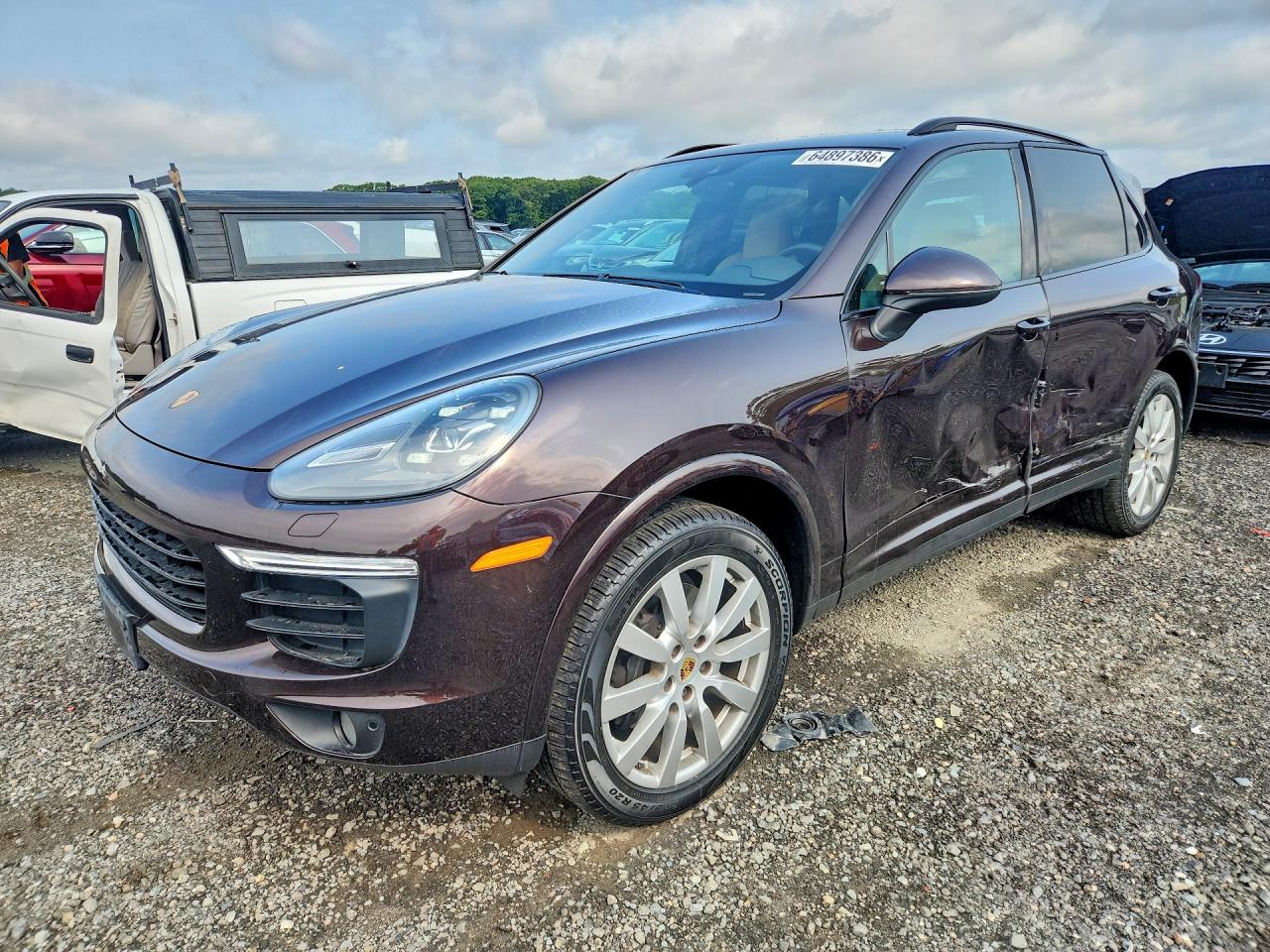 2018 PORSCHE CAYENNE