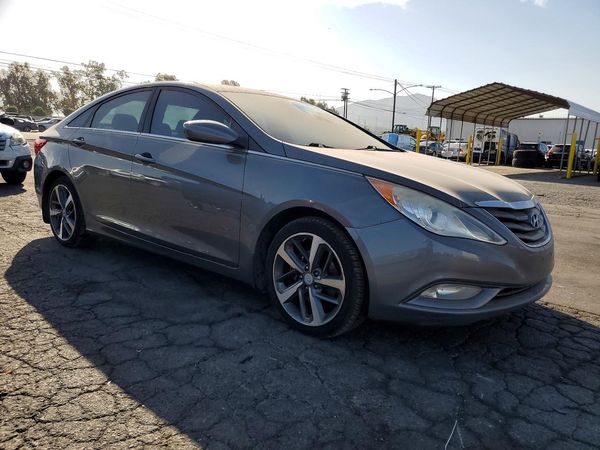 2013 HYUNDAI SONATA GLS/ GLS Popular
