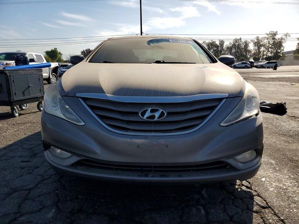 2013 HYUNDAI SONATA GLS/ GLS Popular