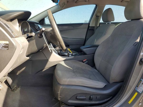 2013 HYUNDAI SONATA GLS/ GLS Popular