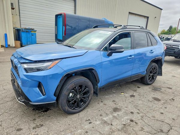 2024 TOYOTA RAV4 XSE