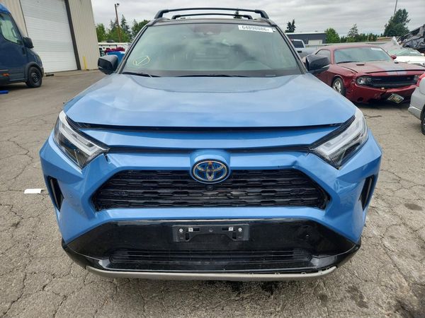 2024 TOYOTA RAV4 XSE