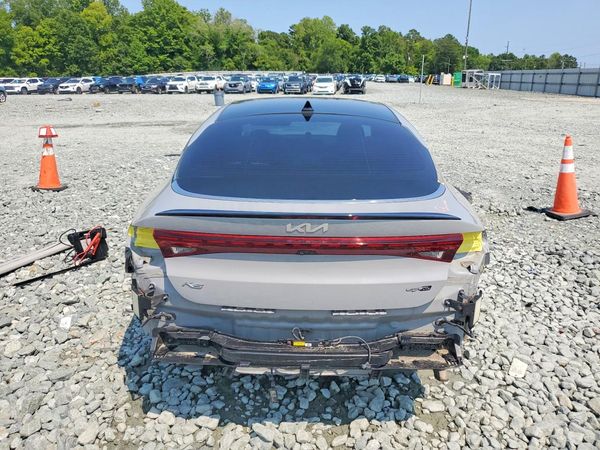 2022 KIA K5