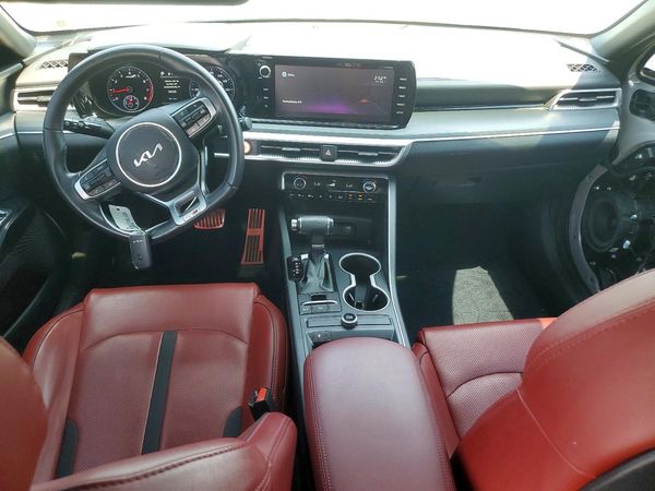 2022 KIA K5