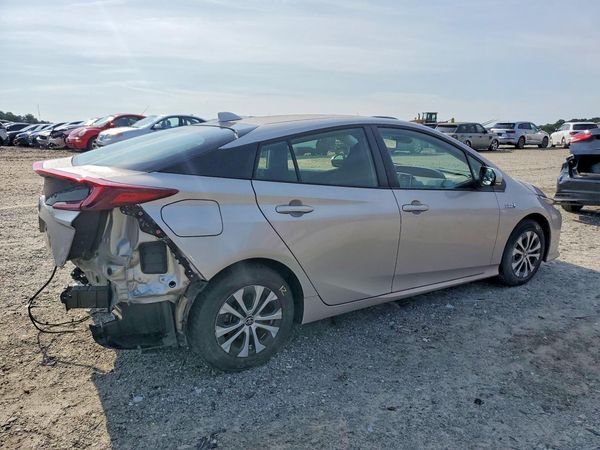 2021 TOYOTA PRIUS