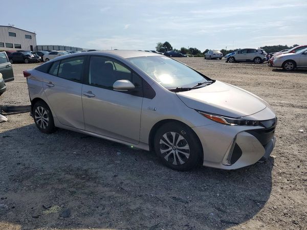 2021 TOYOTA PRIUS
