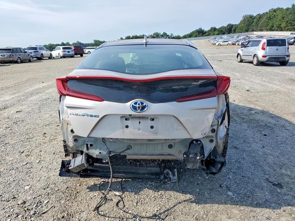 2021 TOYOTA PRIUS