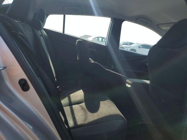 2021 TOYOTA PRIUS
