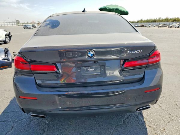 2022 BMW 530